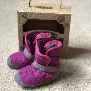 Keen Rover Crib Boot